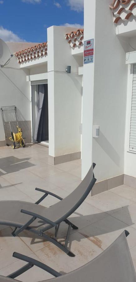 Luxury Apartment In Island Village 阿德耶 外观 照片