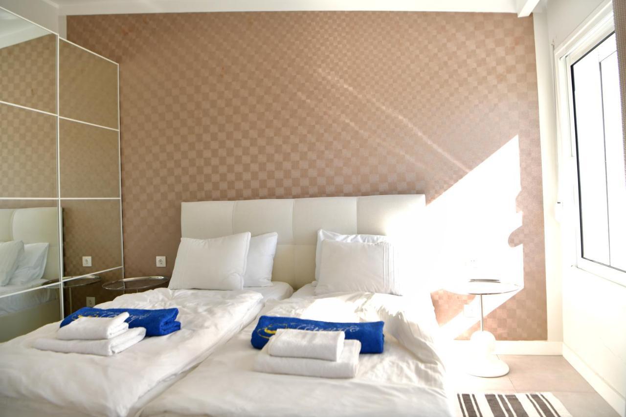 Luxury Apartment In Island Village 阿德耶 外观 照片